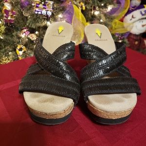 Very Volatile Tan & Black 3 Strap Wedges